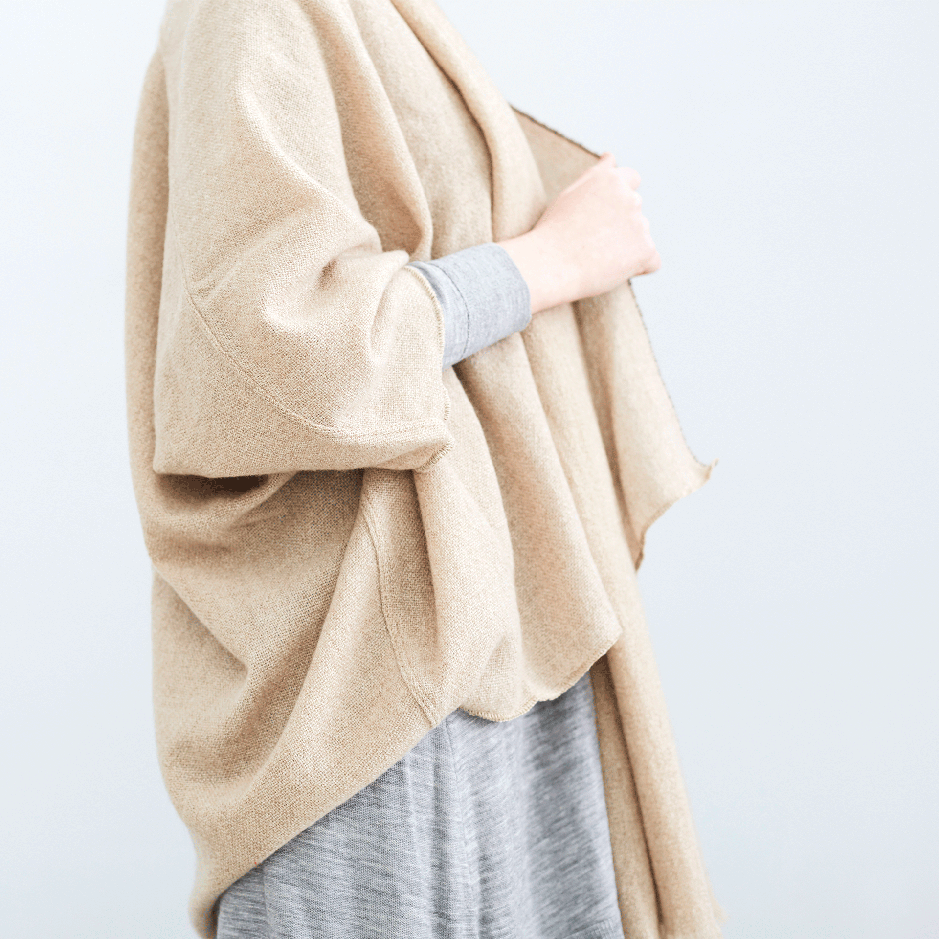 H and m poncho hotsell
