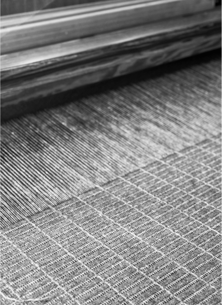 Telar a punto para tejer la colaboración de los plaids de TEIXIDORS x John Pawson