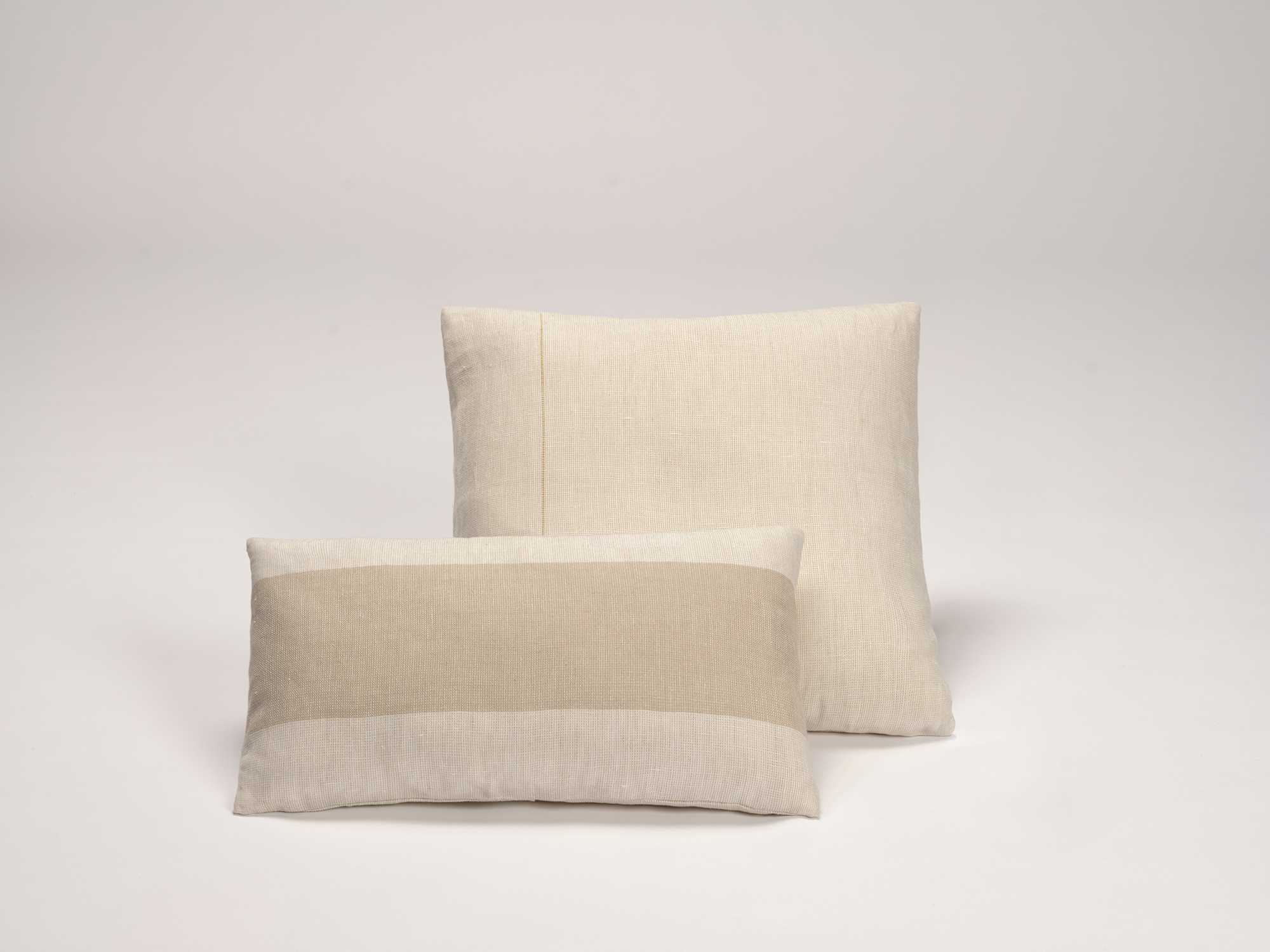 europen linen cushion cover Meraki in sandy colors