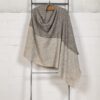 Poncho lana merina y gris claro