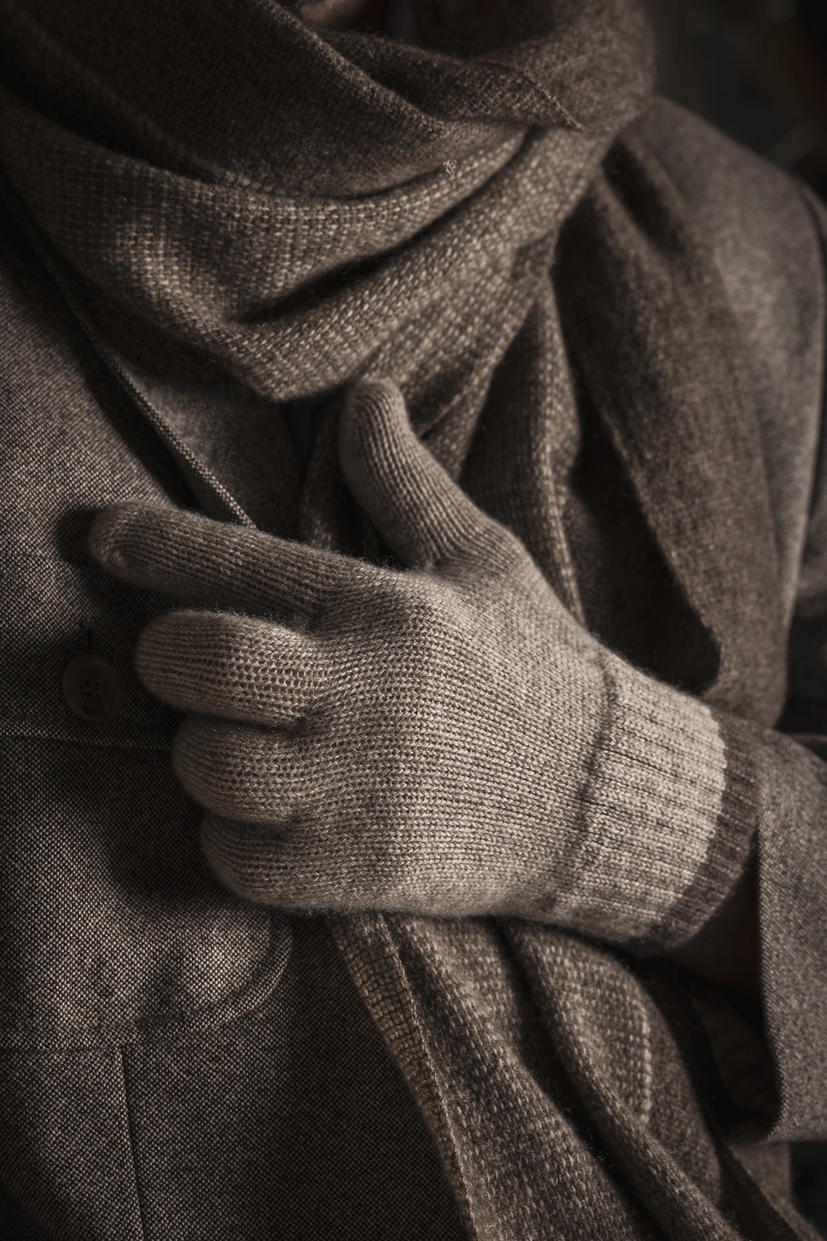 Chal lana merina y baby yak marron oscuro