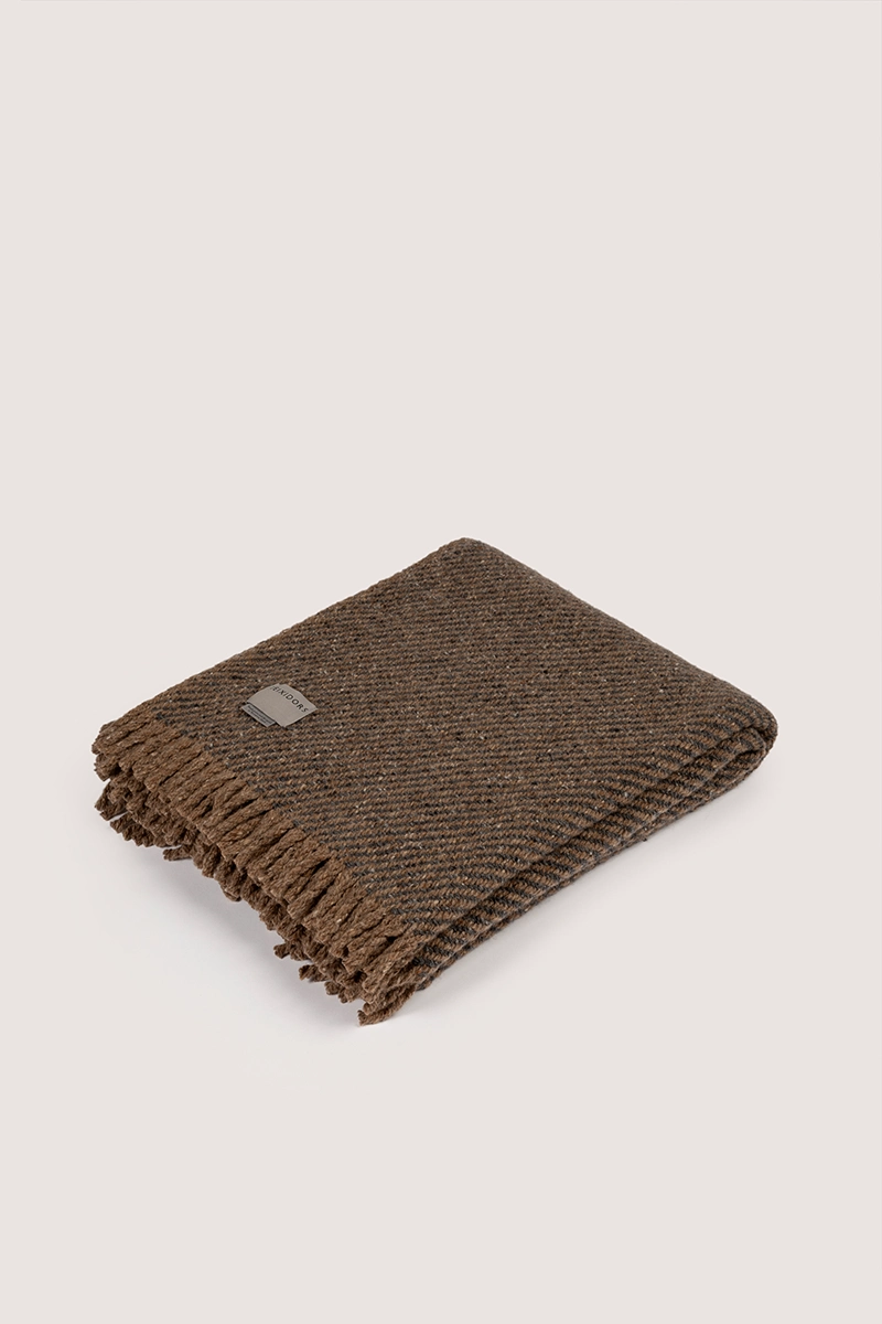 Manta lana merina diseño Montaña marron