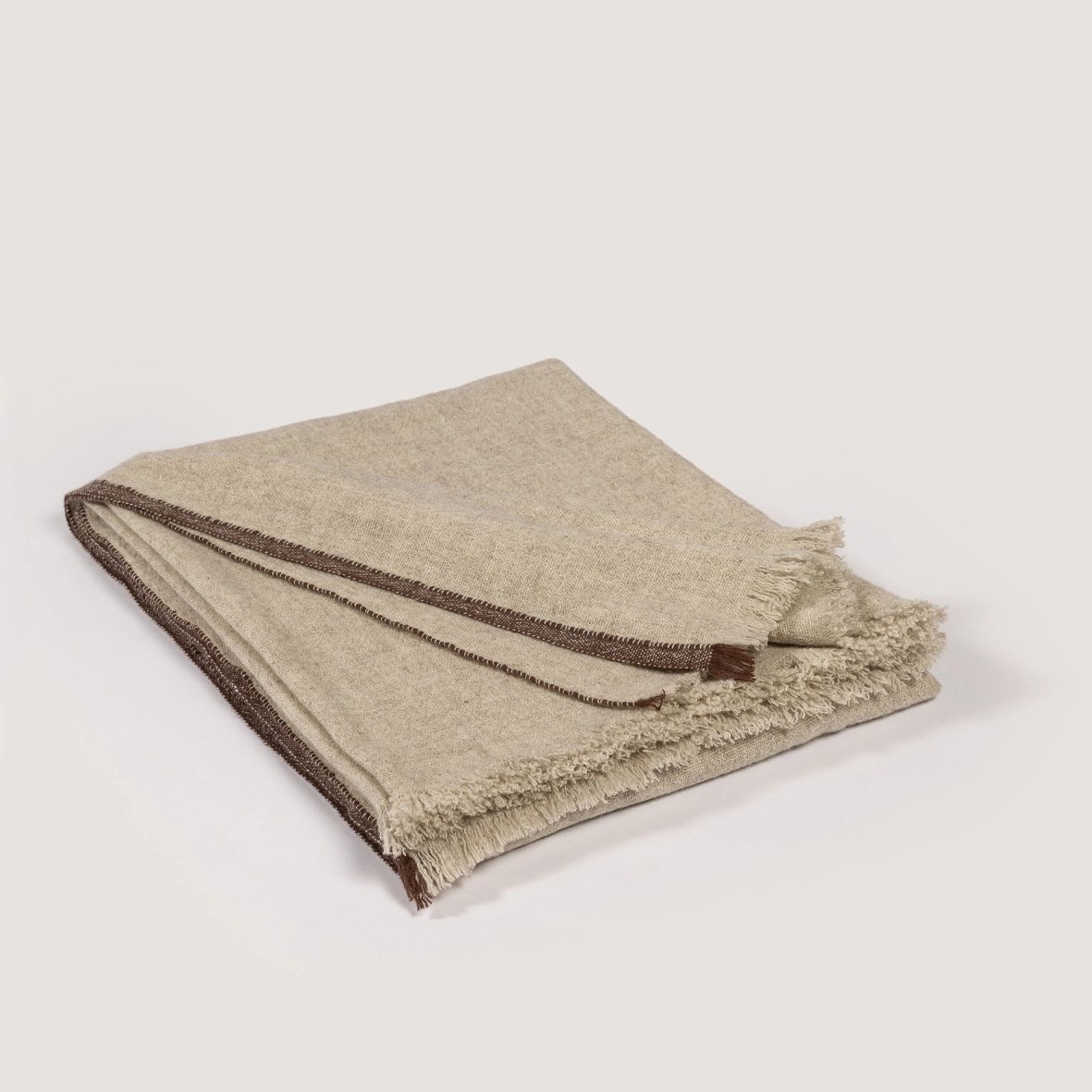 Manta cashmere Yamaat perfil vegetal marron